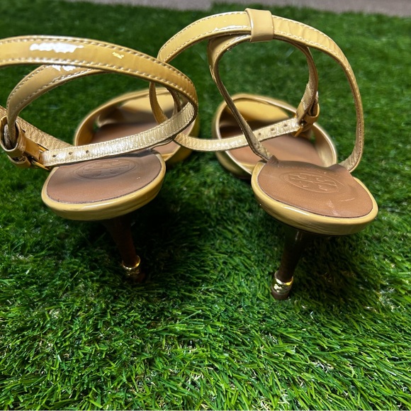 Tory Burch Tan Heels with Criss-Cross Straps - Picture 5 of 9
